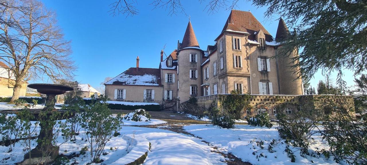 Chateau De Bruges Lapeyrouse Buitenkant foto