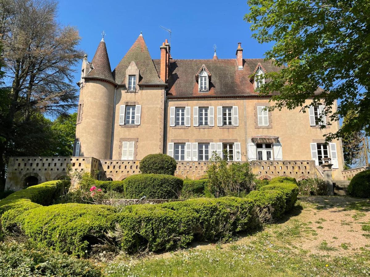 Chateau De Bruges Lapeyrouse Buitenkant foto